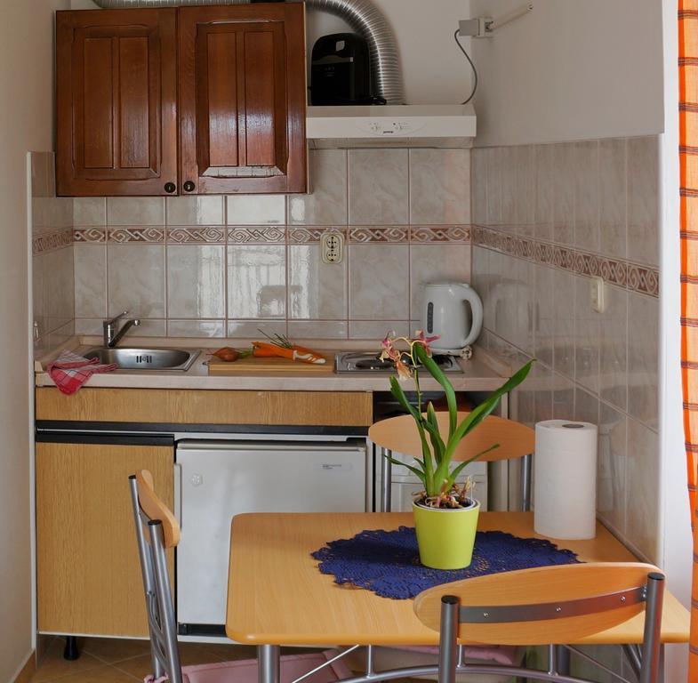 Kamena Apartment & Studio 马卡尔斯卡 外观 照片